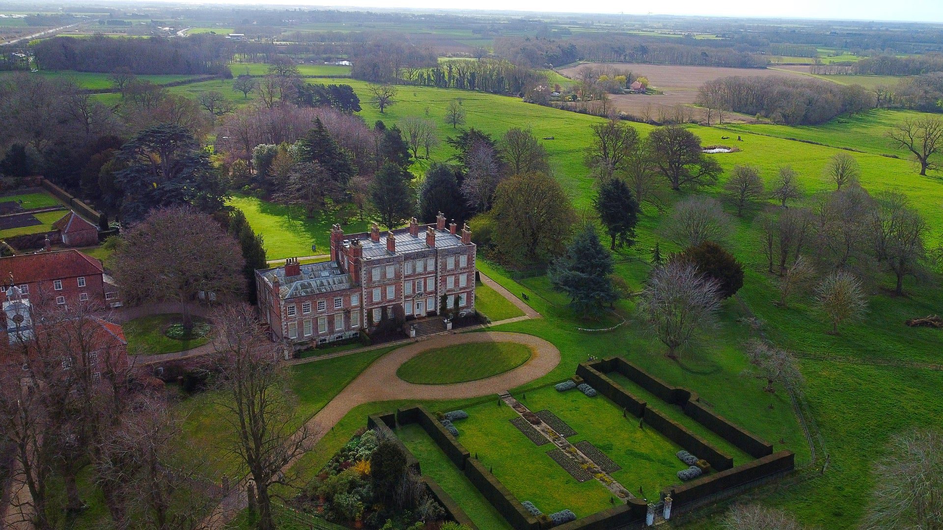 Draper Cottage Gunby Hall